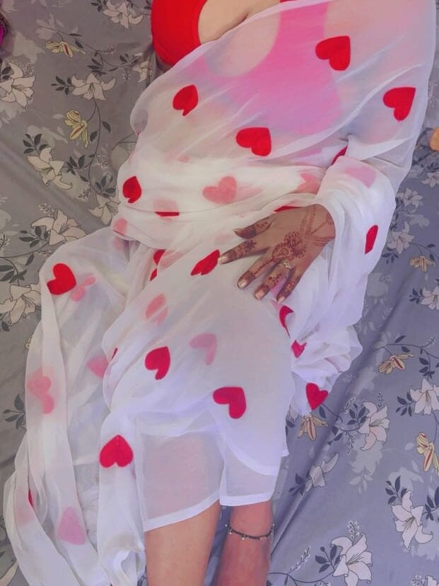 yours-aaliya profile