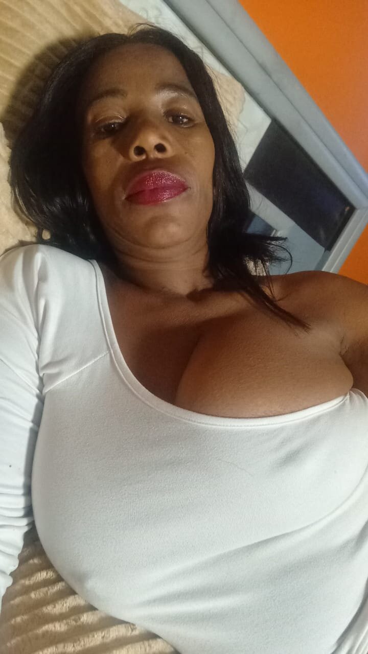 AfricanQueen77
