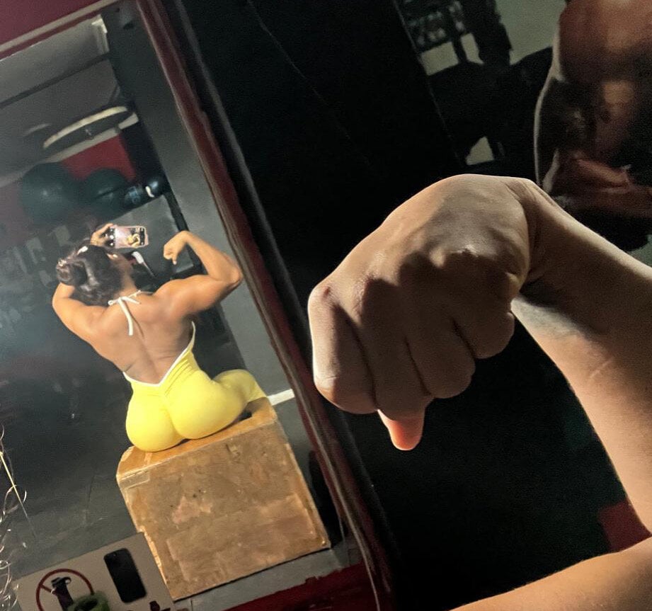 papipills' Live XXX Chat