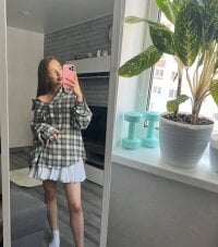 LaViie_en_Rose's Offline XXX Chat