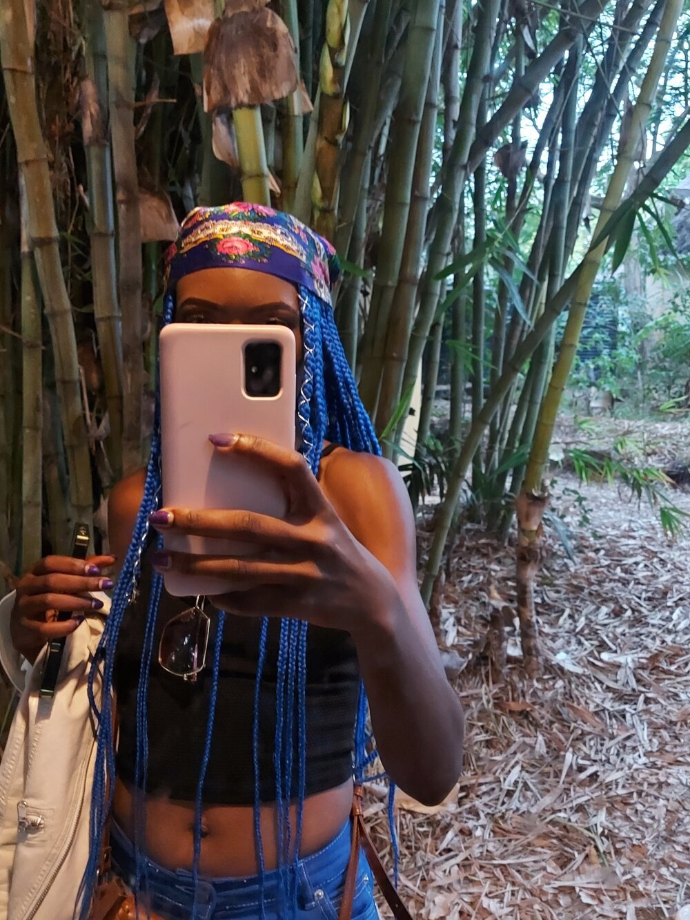 Live sex webcam photo for Hot_Haya #290022508