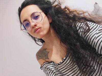 Dalilla_macherano - Stripchat Cam2cam Dildo Eroticdance Girl 