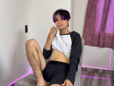 DylanEnzon Male New Online Cam Chat