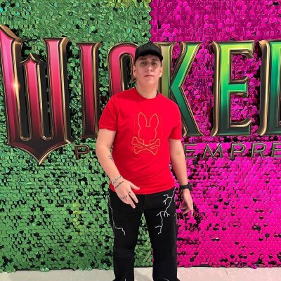 Sexy_Boy_Olympus profile