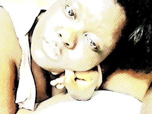 stripchat -yagurlwest webcam profile pic via watchgirlcam.com