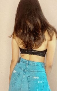 XXX chat uživo modela badass_girl7