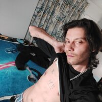 skdbdffs' Offline XXX Chat
