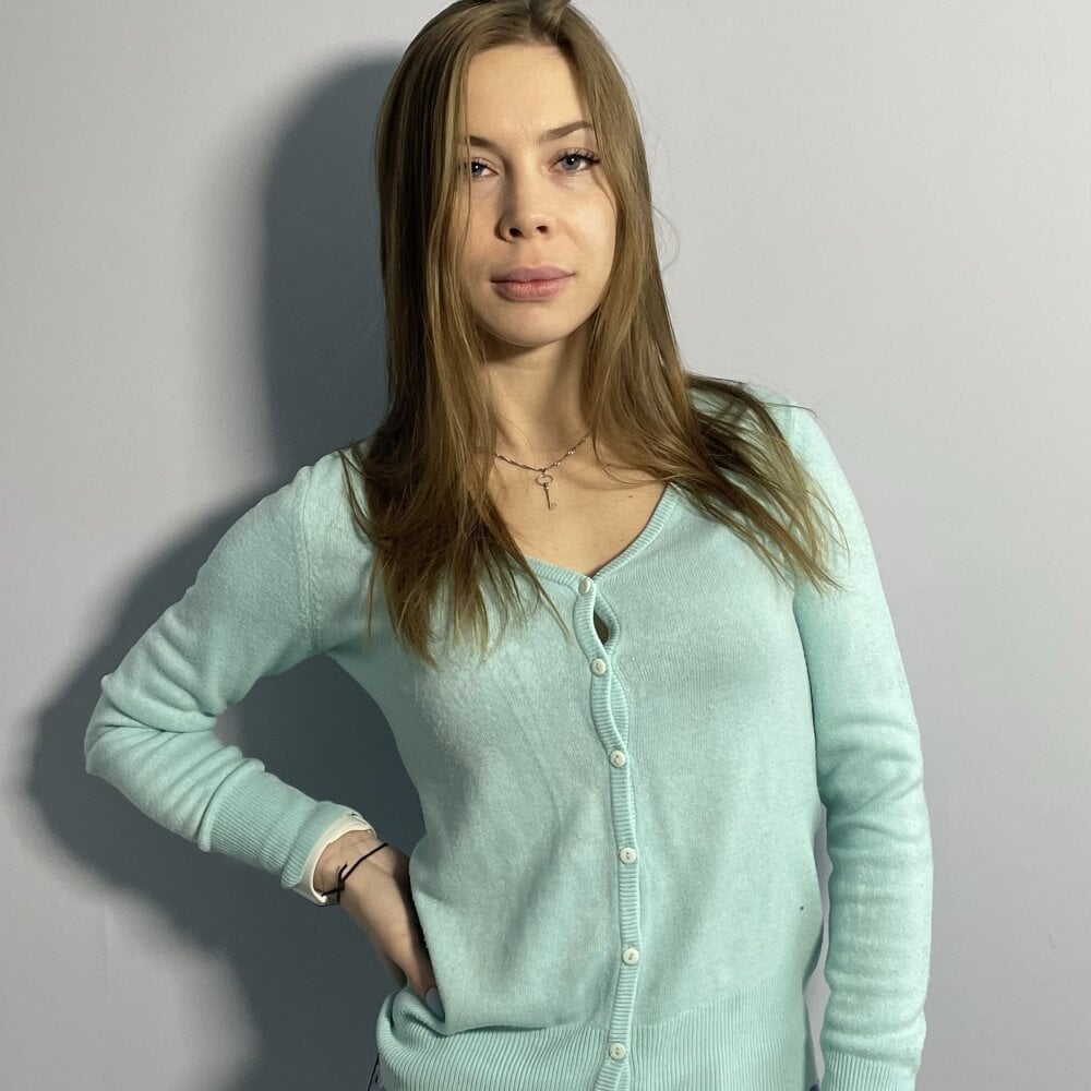 Live sex webcam photo for KelseyKeyrt #289920661