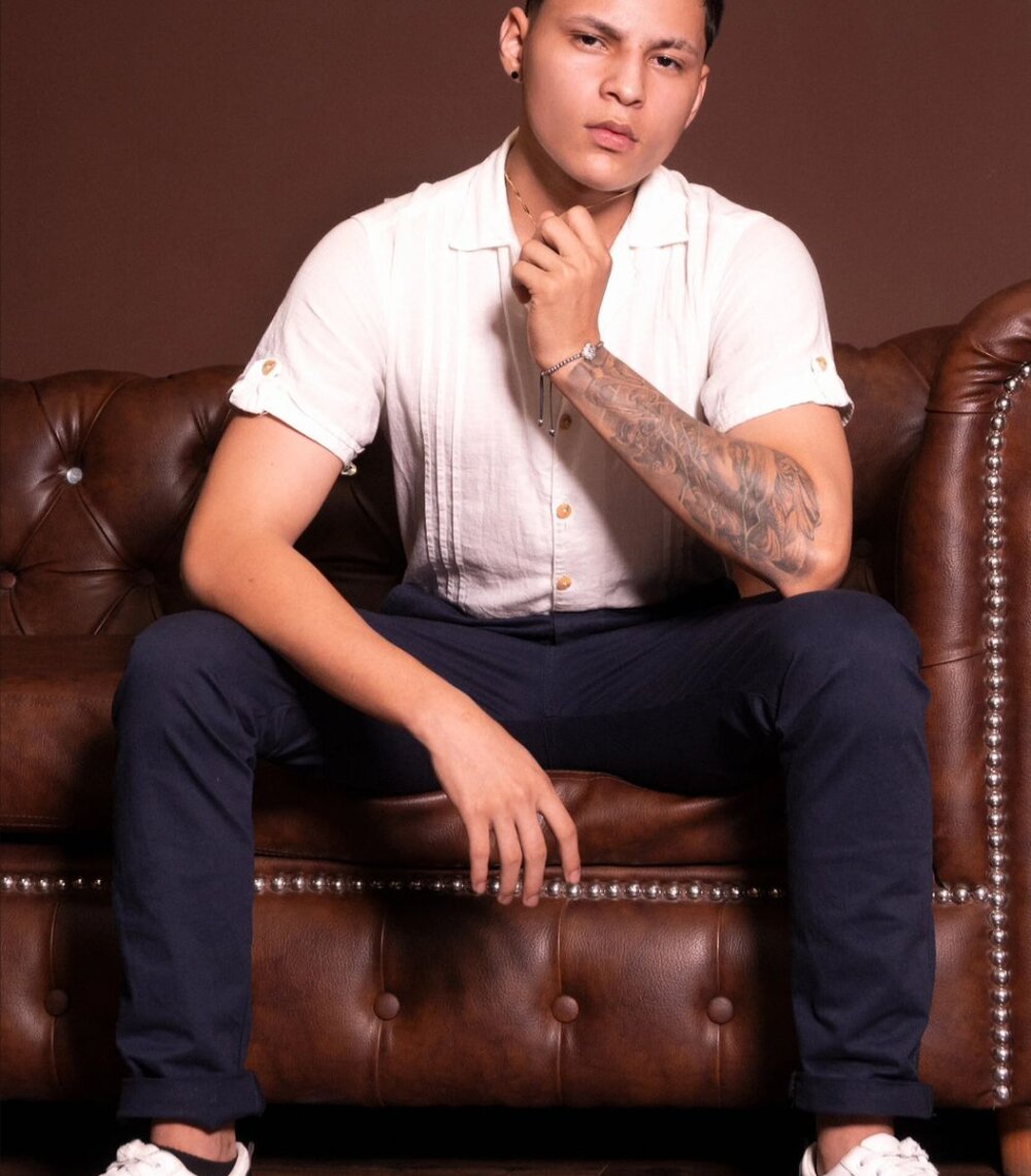 DalasNovoa's Live XXX Chat