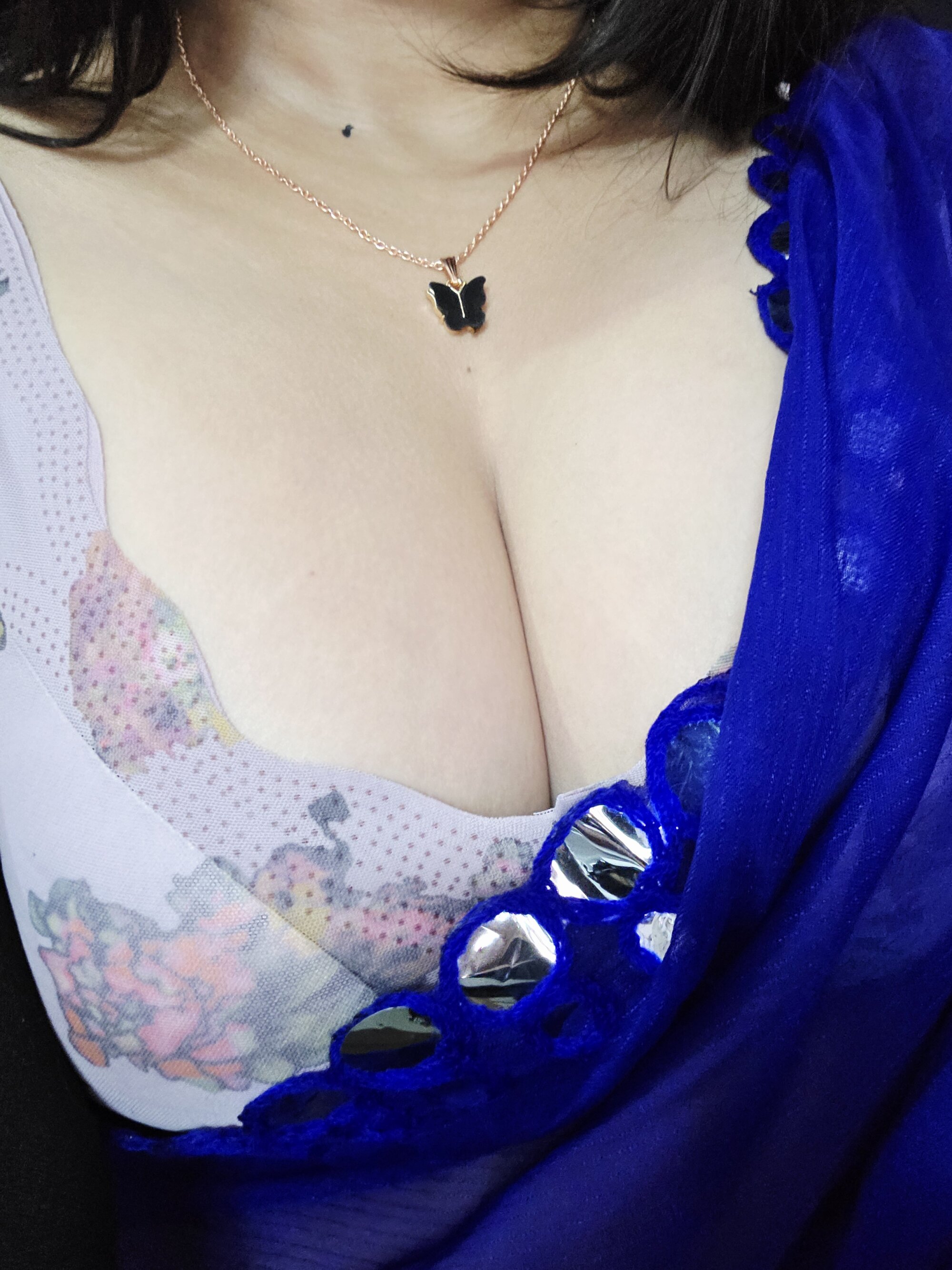 Minji_stripgirl