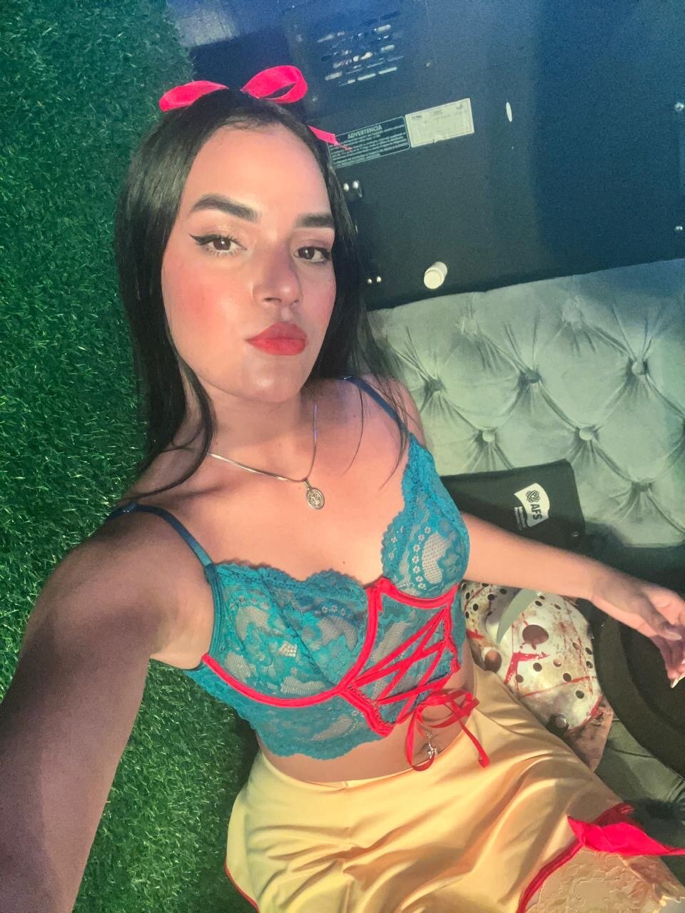 Naughty_Friends_