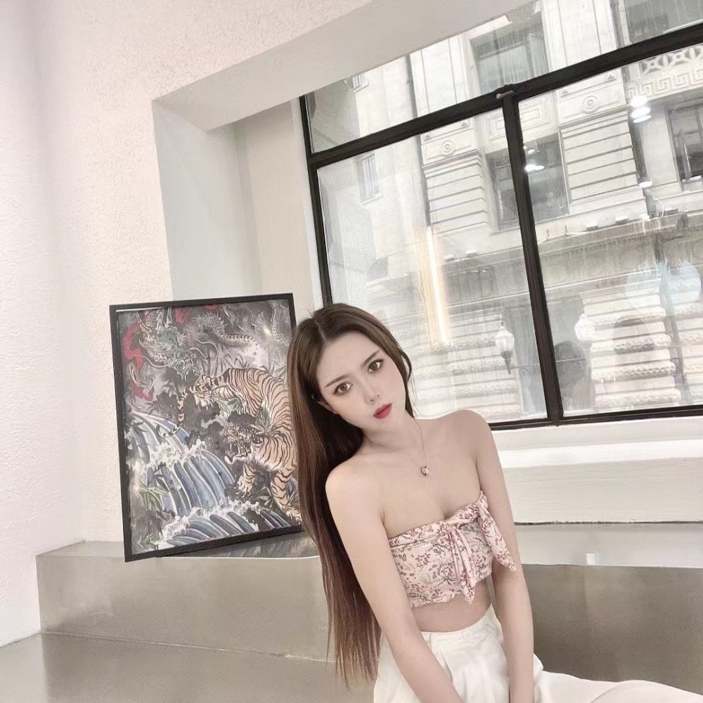 Amelia-Ada Cameră chat offline