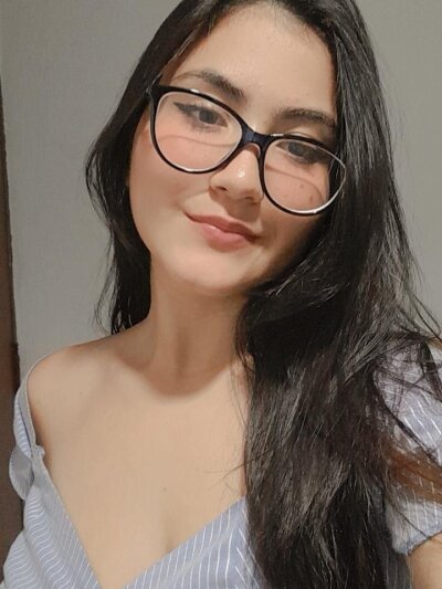 daphneleaff 🔜 live nude webcam