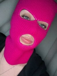 Pinkbunnys' Offline Chat Room