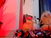 Mia-and-tony's webcam live show