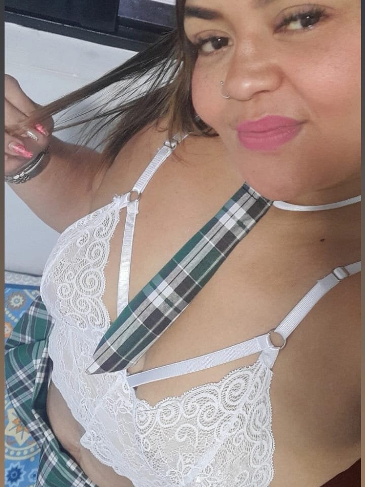 FernandaClar's chat room