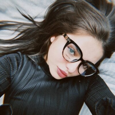 Isabella_Swaannn Female Stripteaseteens XXX Webcam