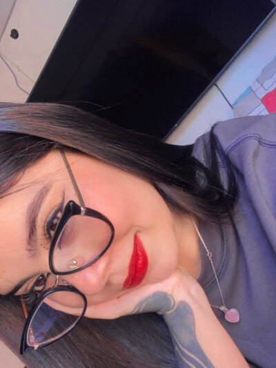 violetbelcast from stripchat