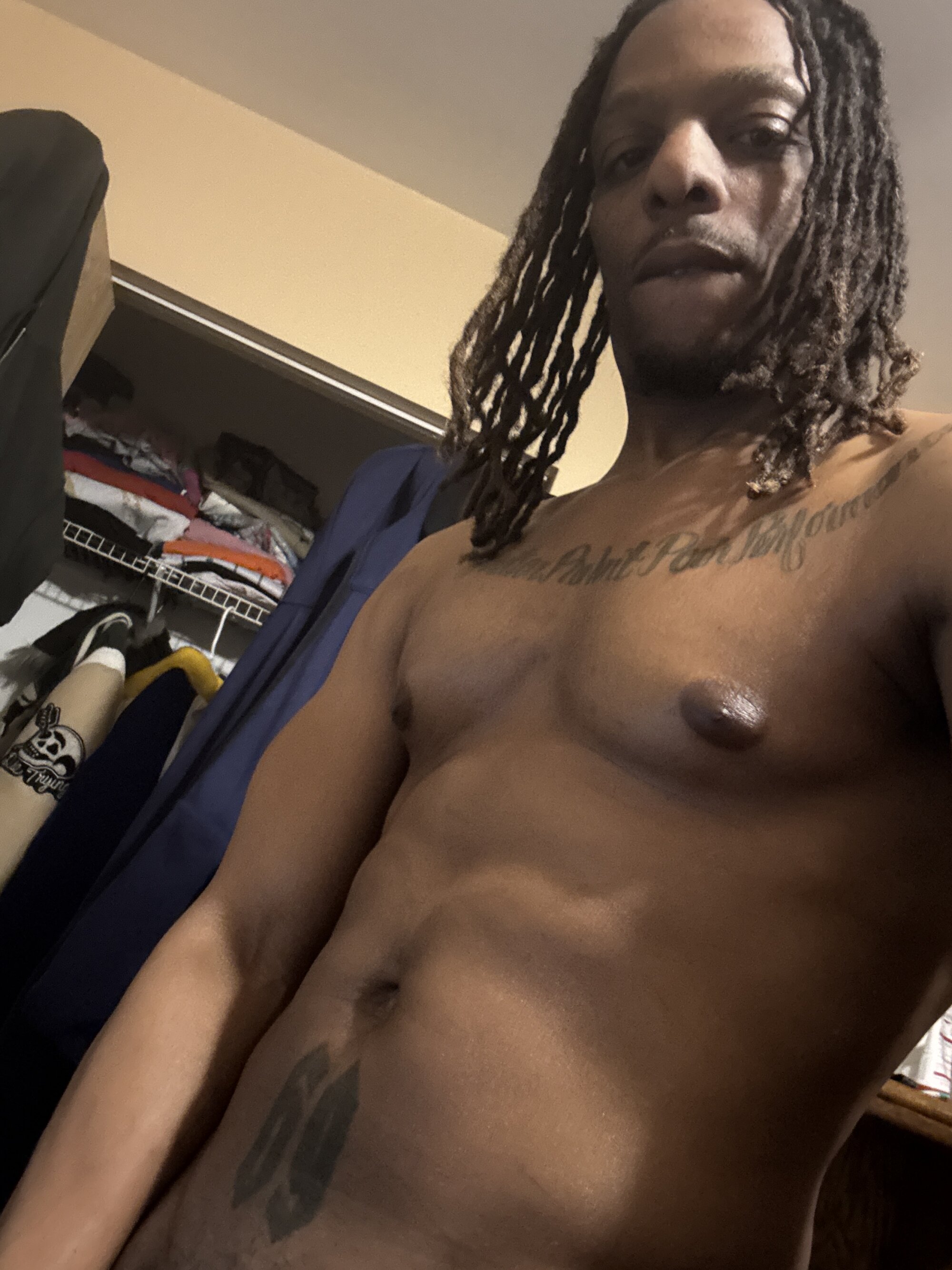 kinkyDee024