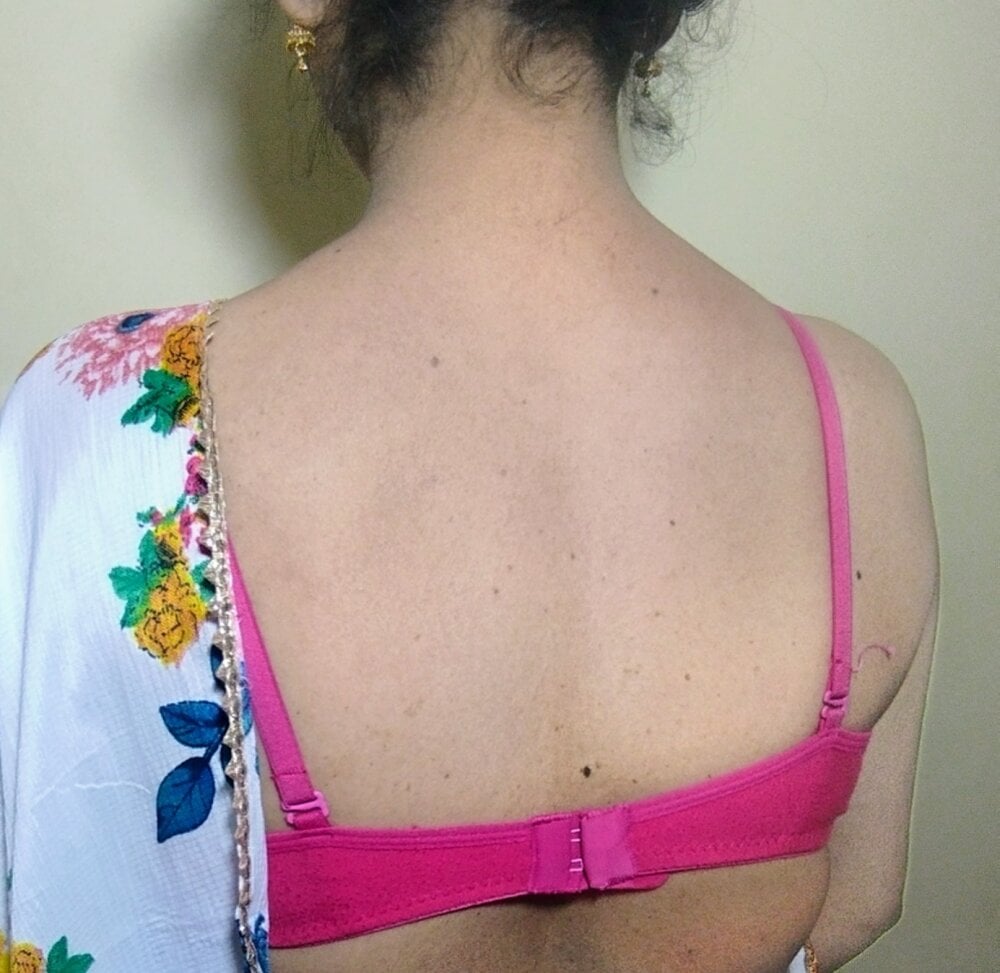 stripchat mohini-rani webcam profile pic via iluvcams.com