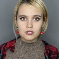 PamelaaKing offline chatrum