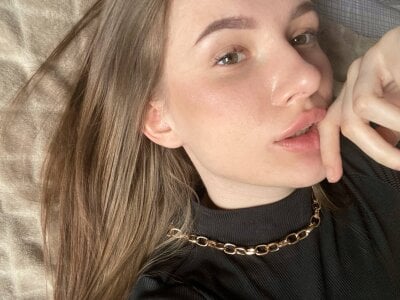 Elly_Baker - recordable privates teens