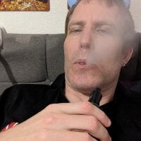 tall_guy323's webcam live show