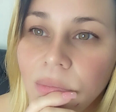 Flora_squirts