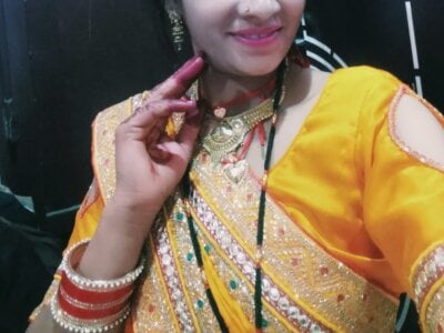 Binnu_pande on StripChat