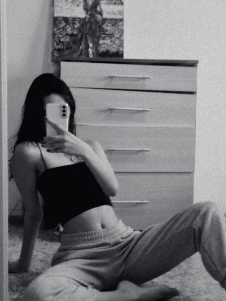 little_lisaaa 🐐 online sex webcam