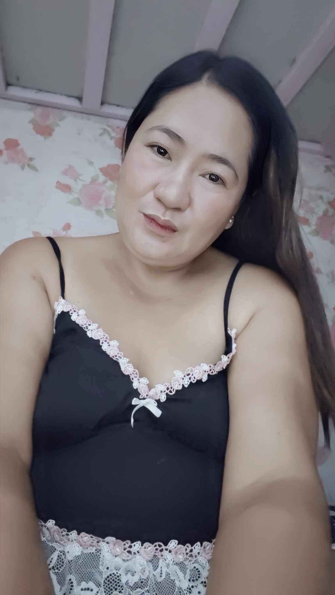 LovelyAira