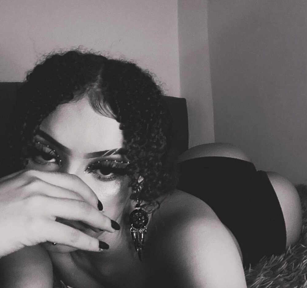 Live sex webcam photo for _Kunst_s #288703344