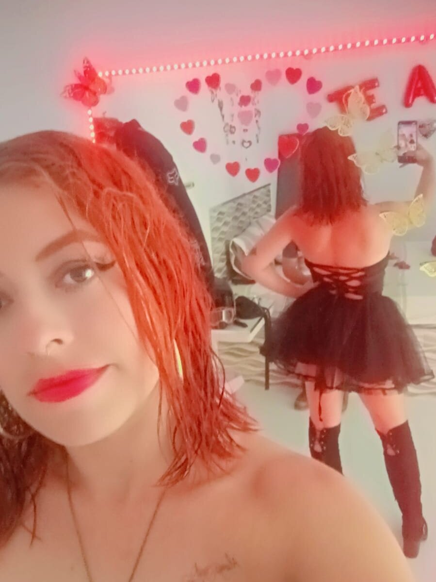 sexcam3d.net mazikeen_1 livesex profile in bisexual cams