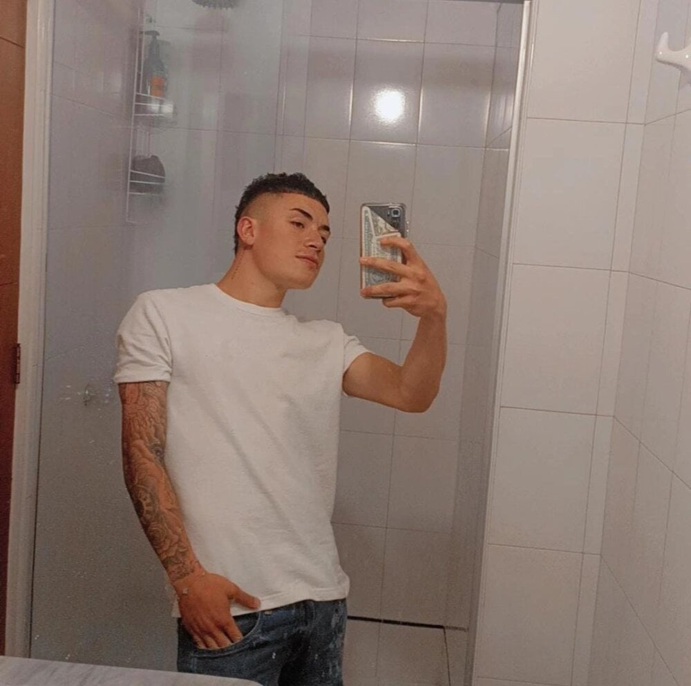 Adam_Blaze
