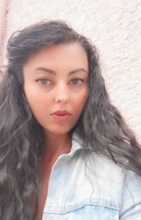 irina3's Offline Chat Room