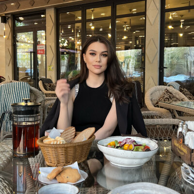 akeyn_li 💬 free live chat