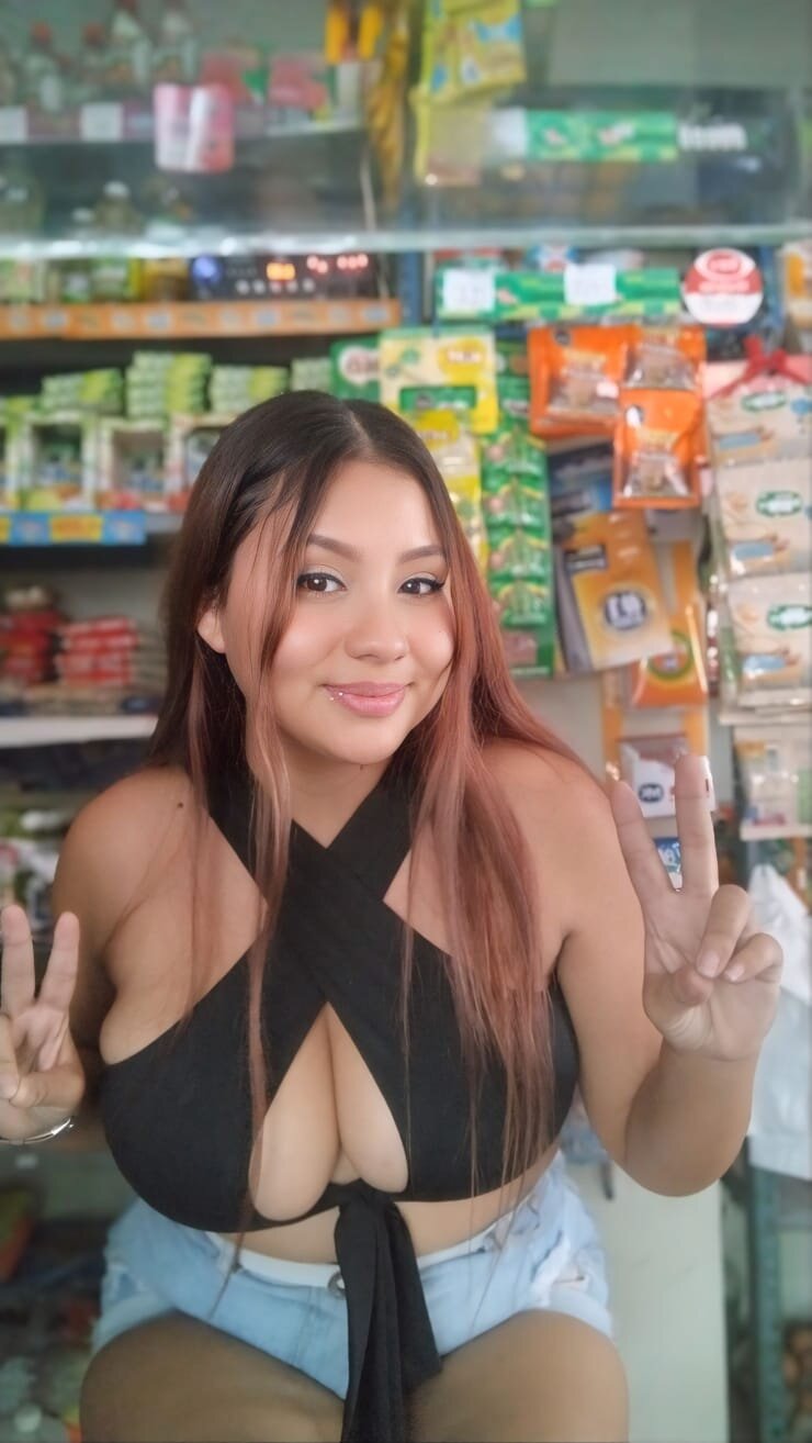 jasmine_gomez_