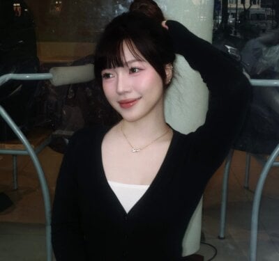 Tina-03 - mobile teens