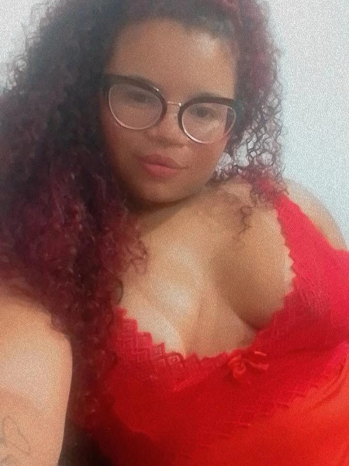 Live sex webcam photo for Morenna_ousada #290052960