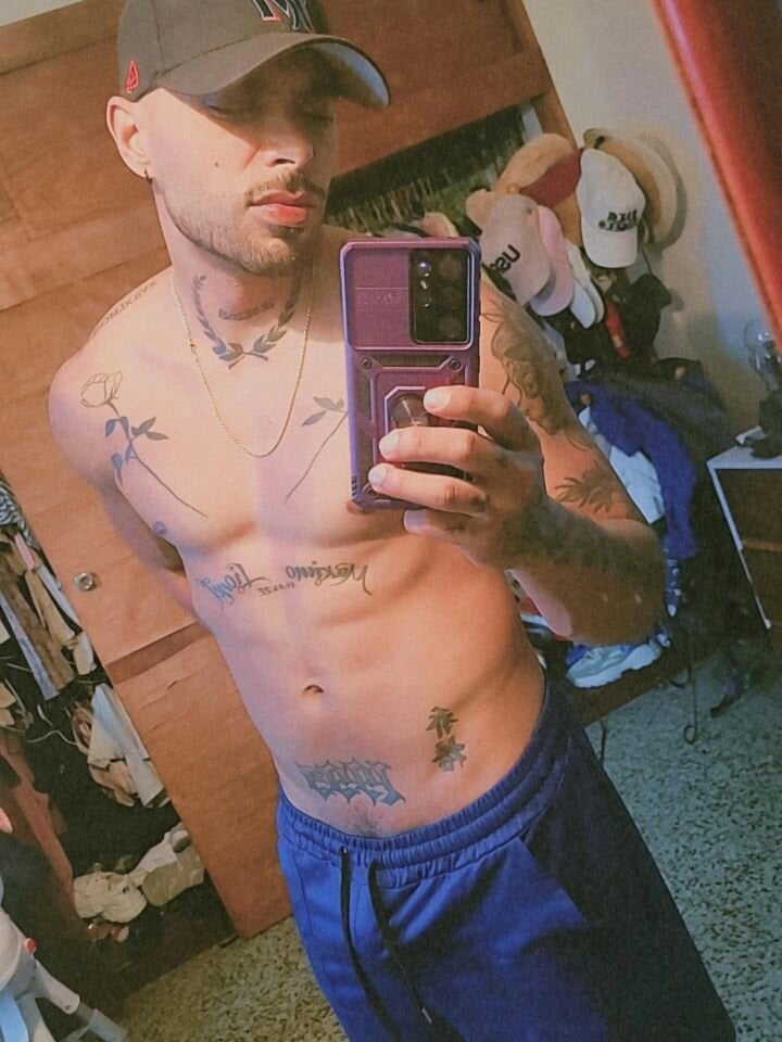 negrinho041's Offline XXX Chat