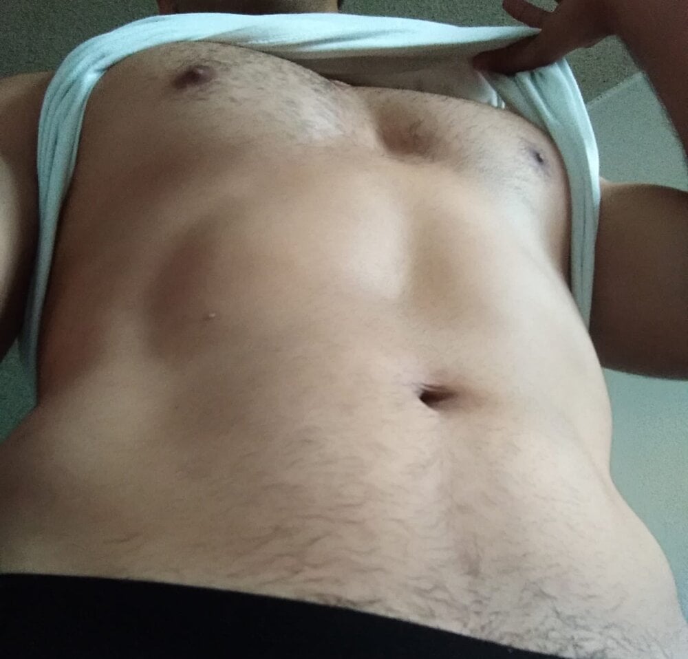 alexguezz7 profile