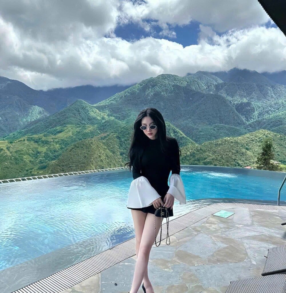 elivecams.com ChanKyn livesex profile in vietnam cams