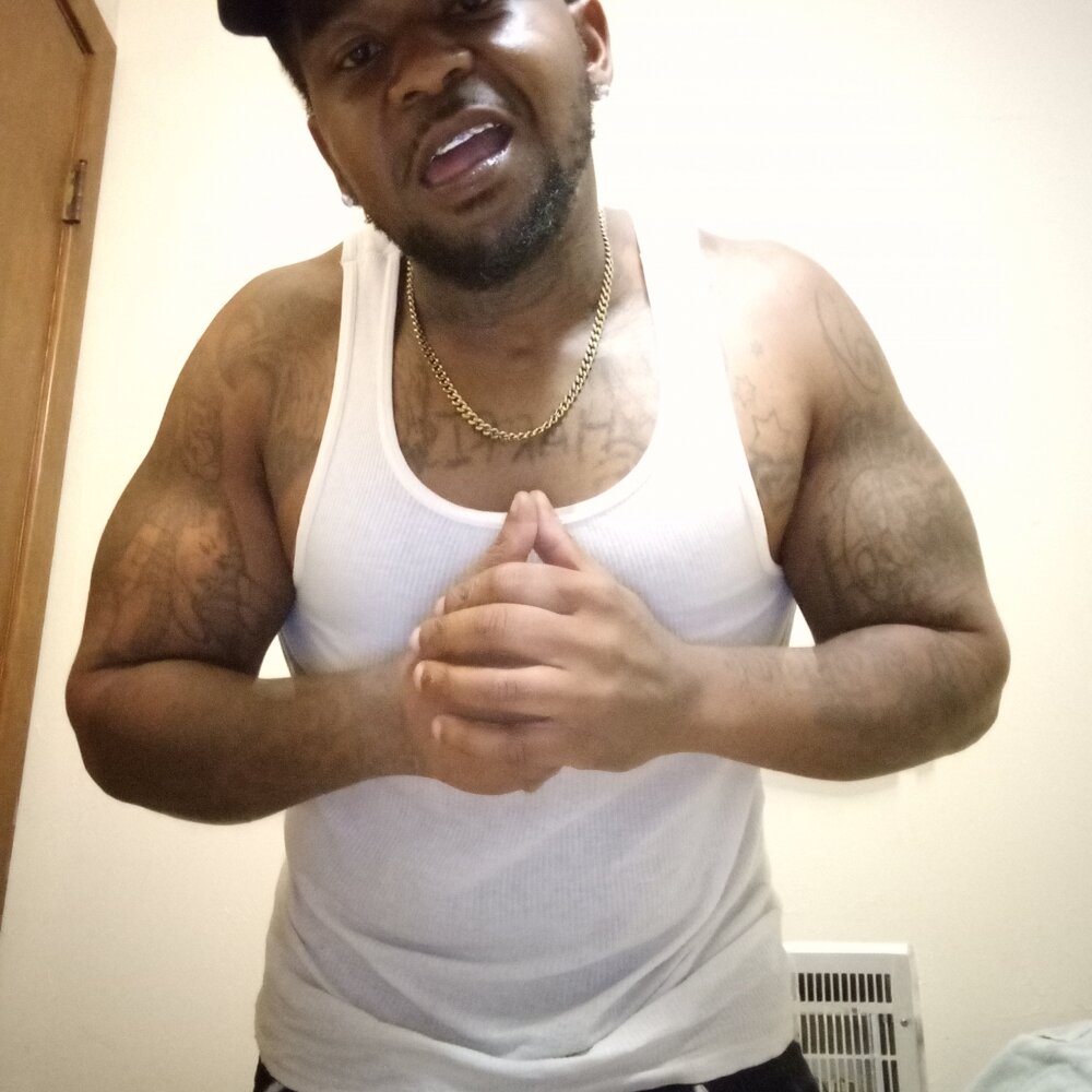 kinglouieoo7 from stripchat