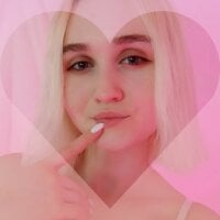 FRoyal's Offline Chat Room