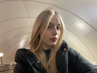 alice_clark13 - new blondes