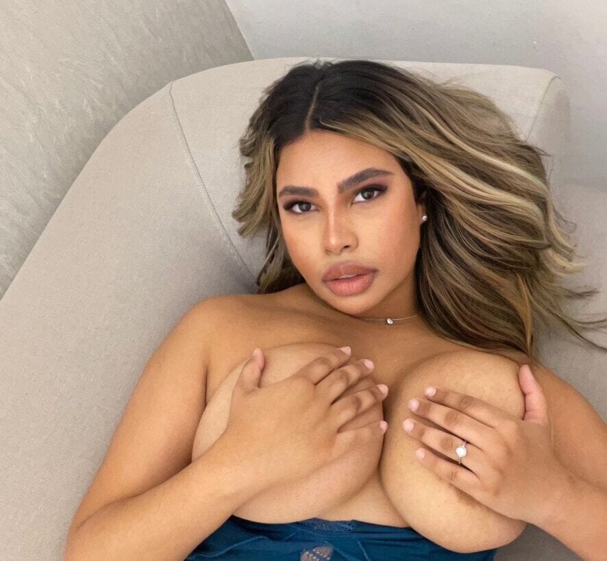 Carlota_peach 离线聊天室