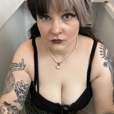 Mommy_Ruby ✖ online naked webcam