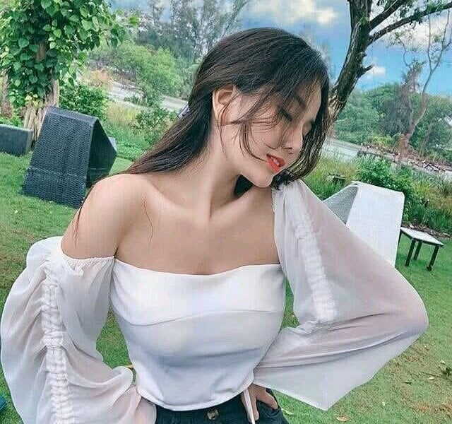 stripchat belinda-686 webcam profile pic via livestrip-joy.com