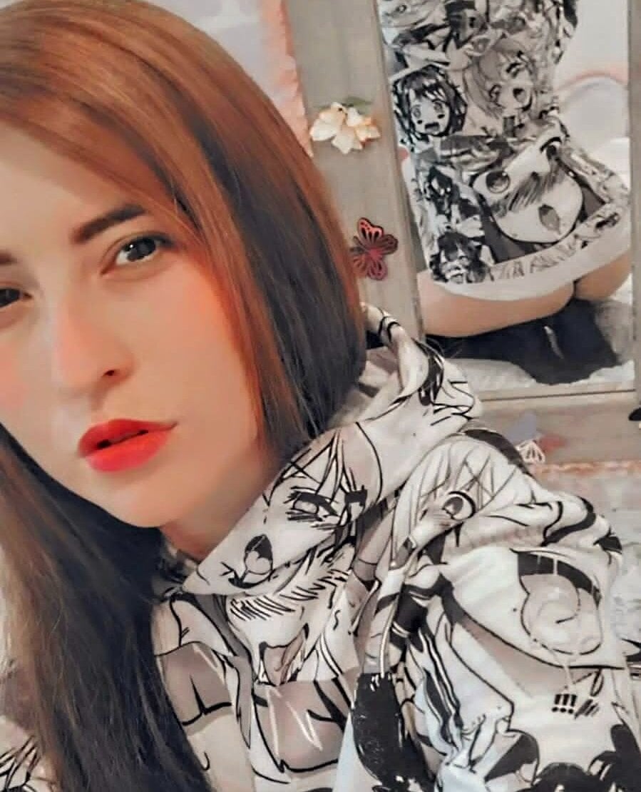 tania_sweet__'s Offline XXX Chat