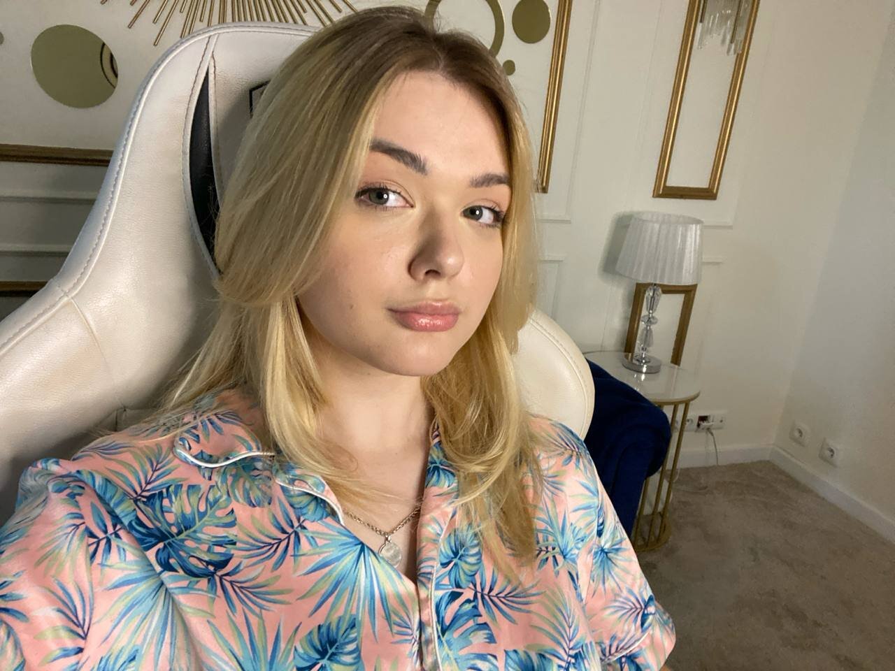 Alexandra_054